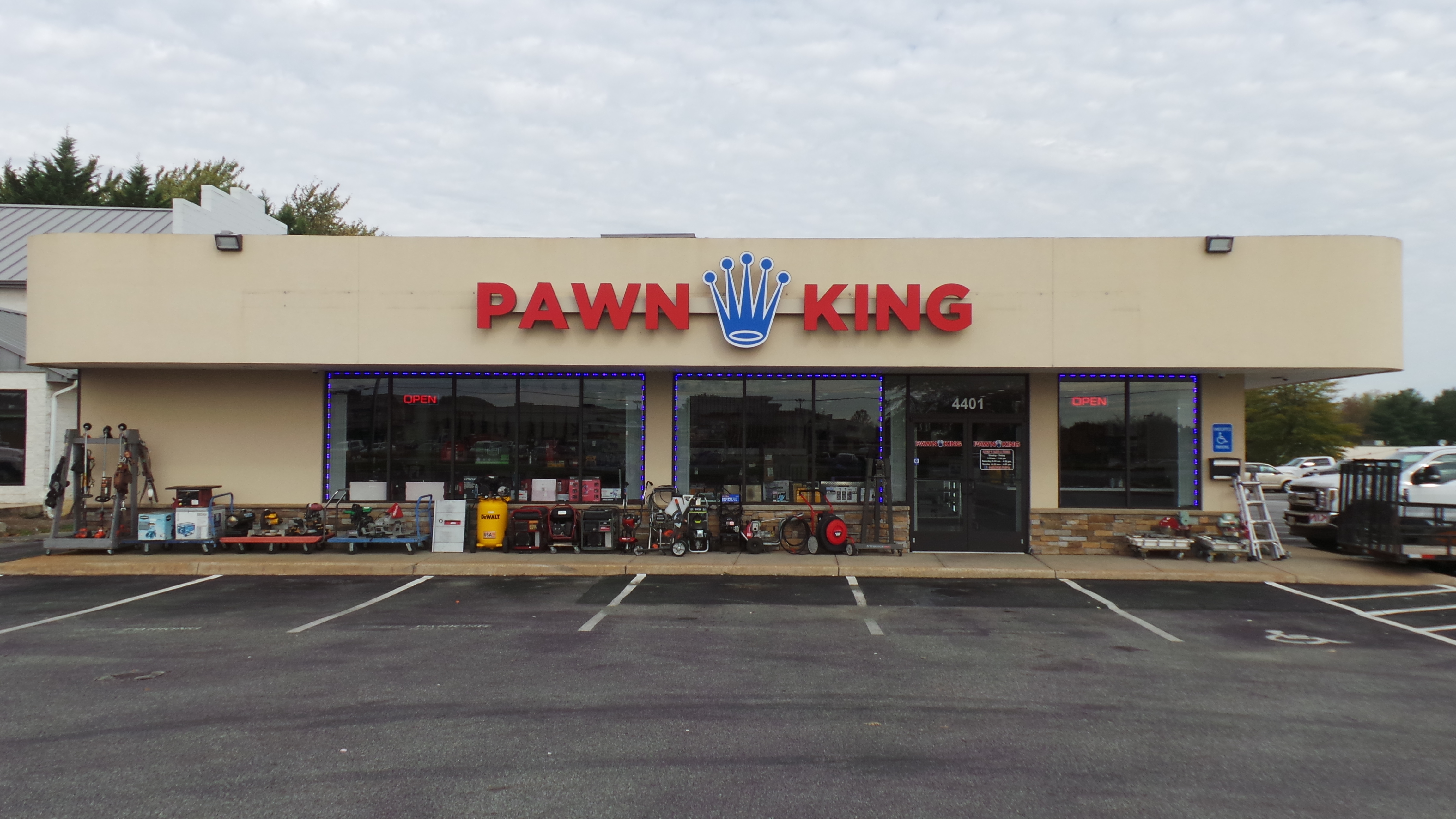 Pawn King Exterior Storefront 